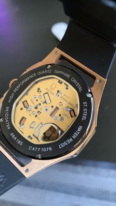 Ceas Bulova Curv 98A185