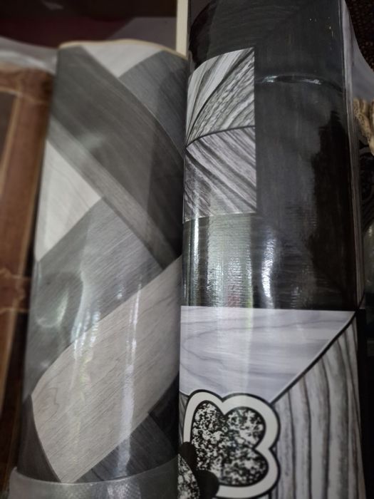 Linoleum Gri  2m lat x 20m lungime, 1.2mm lățime. Modele noi