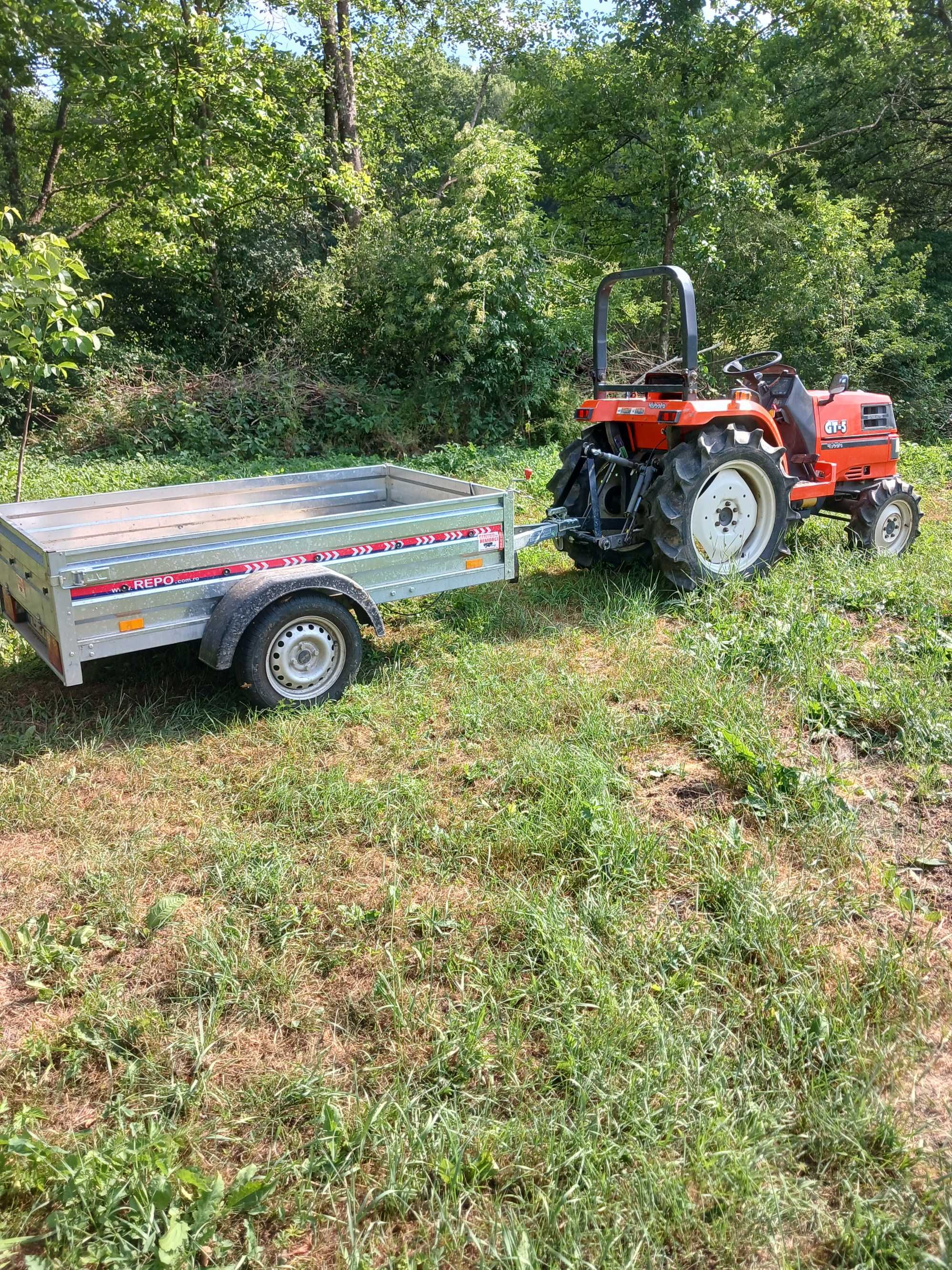 Vand tractor Kubota GT5