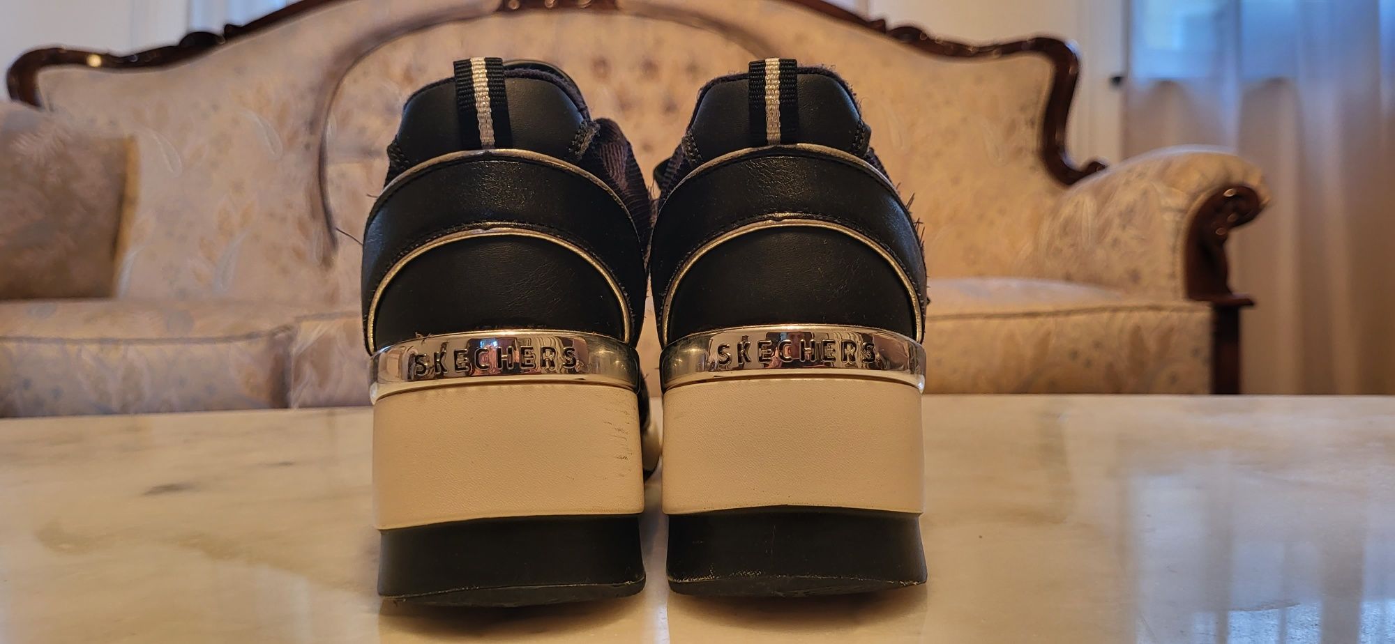 Дамски спортни обувки SKECHERS, номер 37