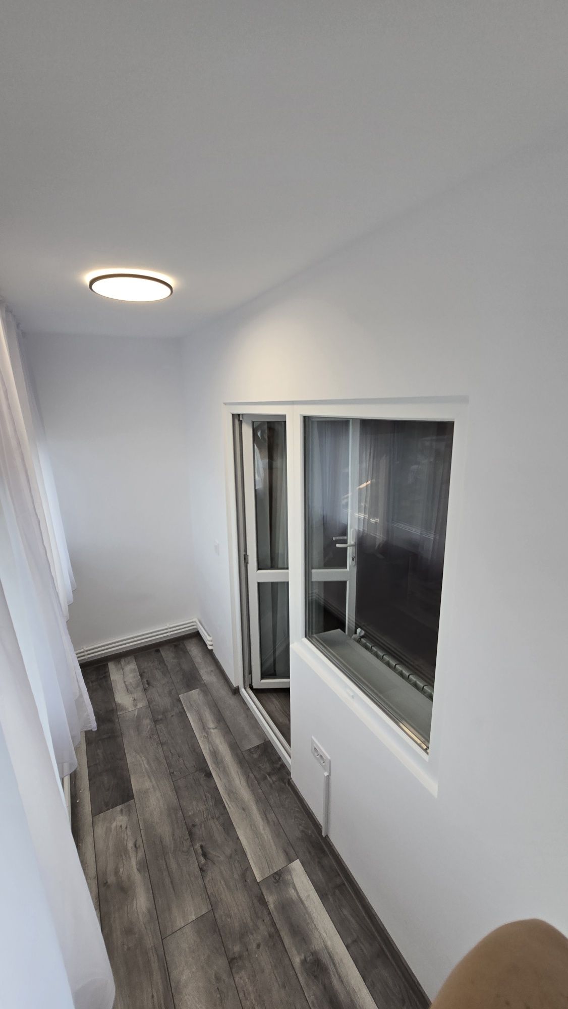 De închiriat apartament 2 camere decomandat eta 2, zona Gariiri