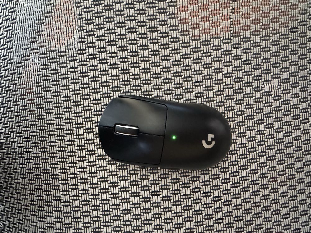 Продам игровые Наушники HyperX Cloud Alpha Wireless