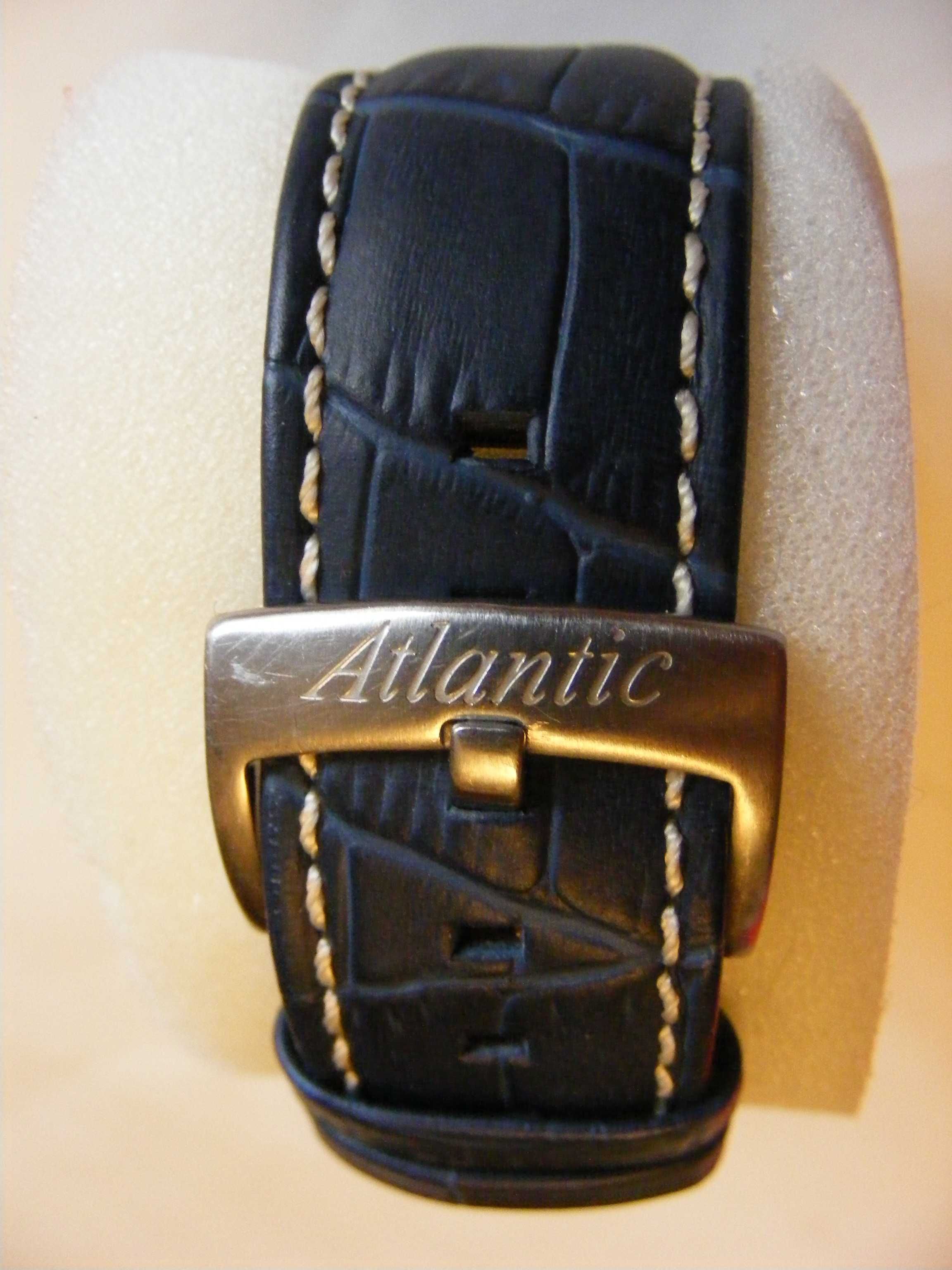 Atlantic Seasport Men Diver Chronograph 100 M.