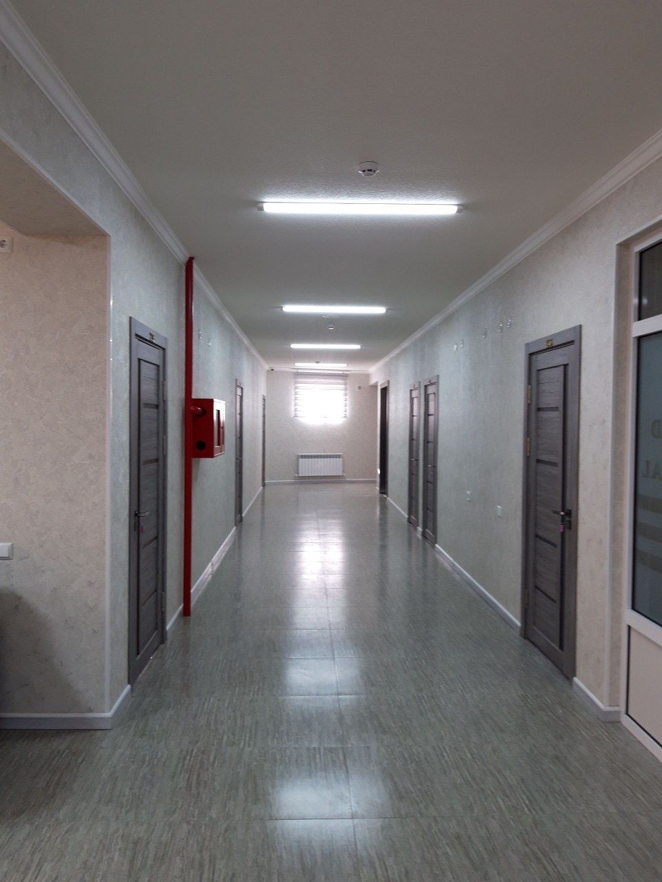 Тайёр клиника ижарага берилади — 400 м², 10та хона