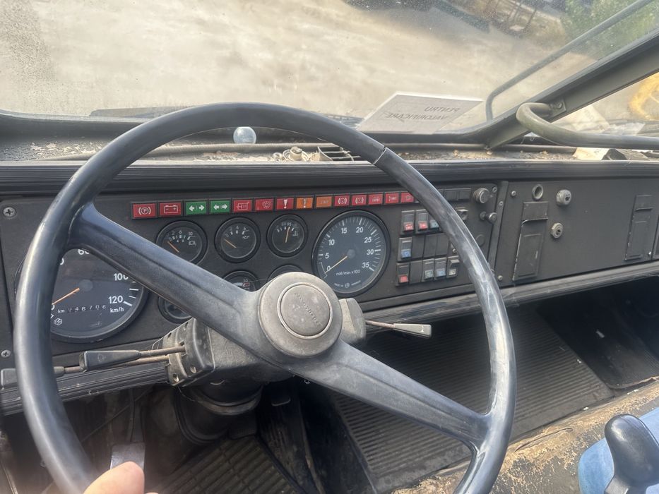Camion Armata DAC 16.215