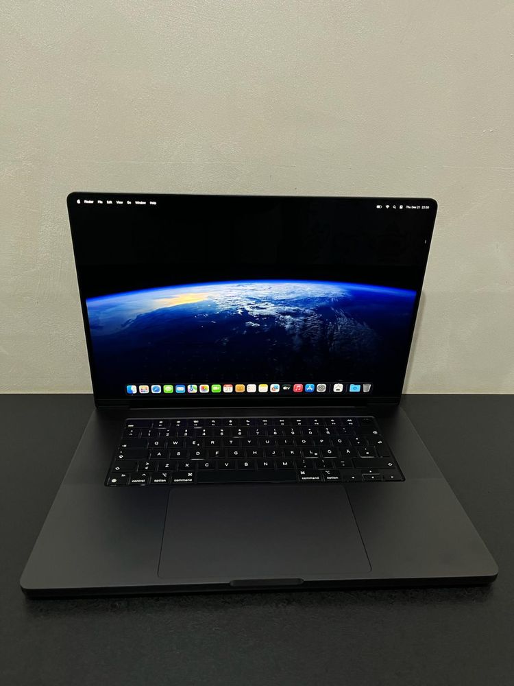 Macbook Pro 16 M3 Pro 2024 512gb 18gb ram NOU + Garantie