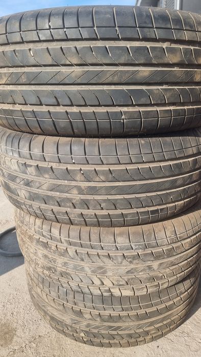 Балон 215,55,R17  комплек янги