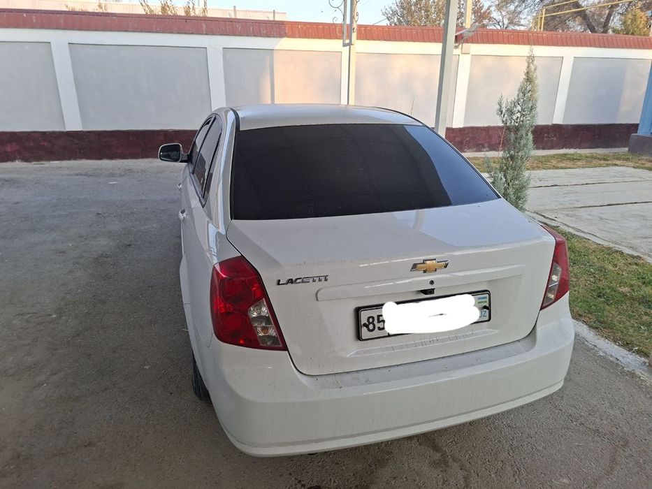 Gentra 2023 avtomat 13.000km probeg malibu2 obmen