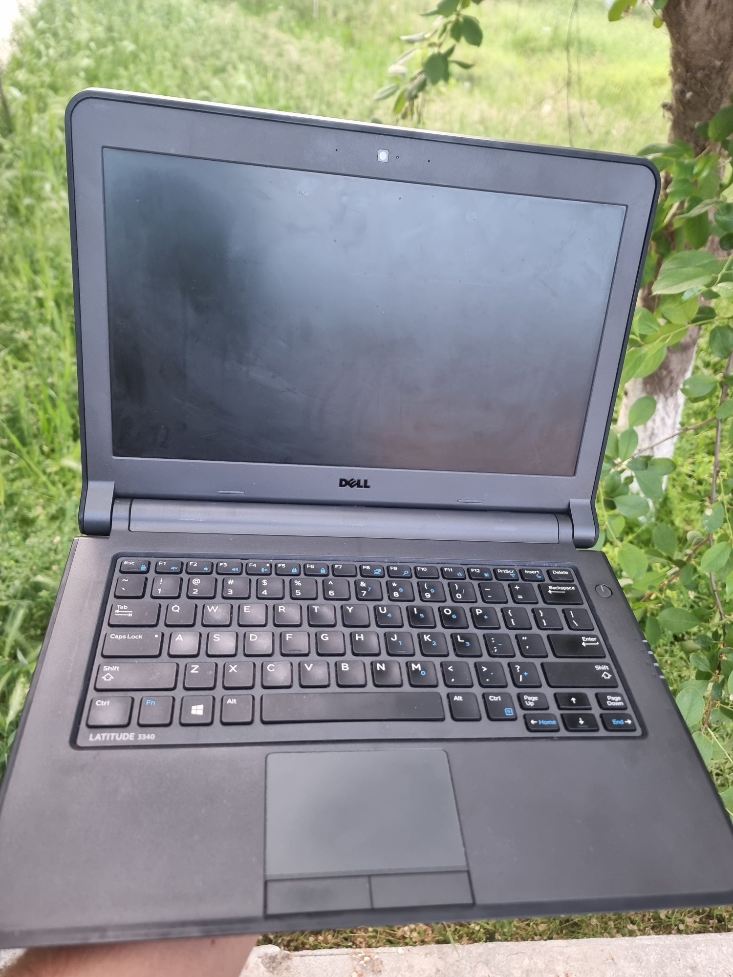 Dell Latitude 3340