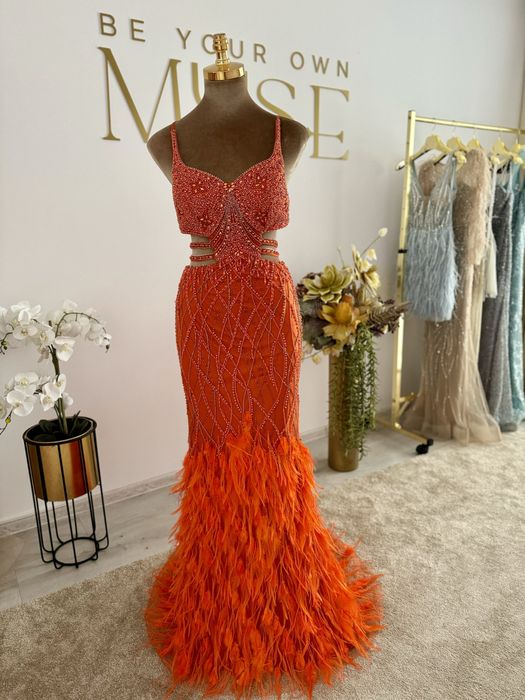 Rochie de ocazie cu pietre si cristale