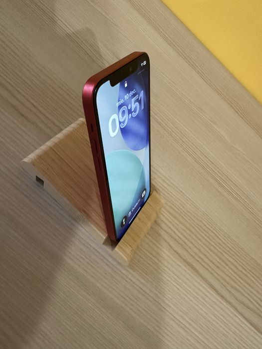 Iphone 12 rosu 64 GB