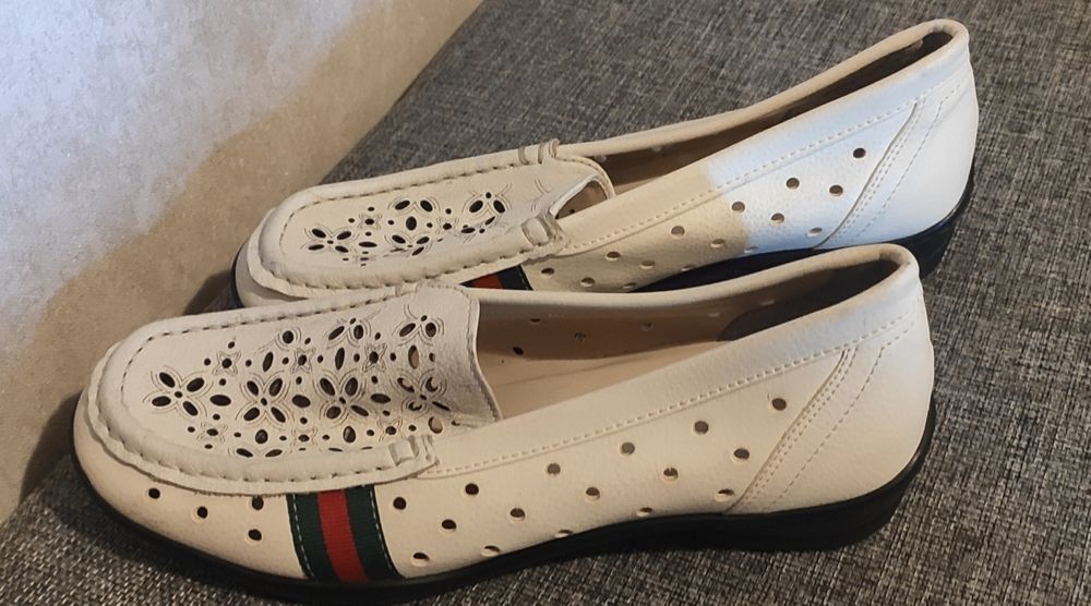 Продаю макасины.производство кореи