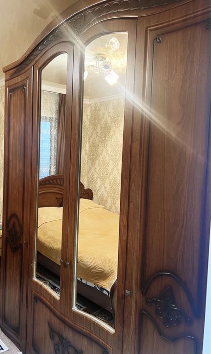 Спальный гарнитур