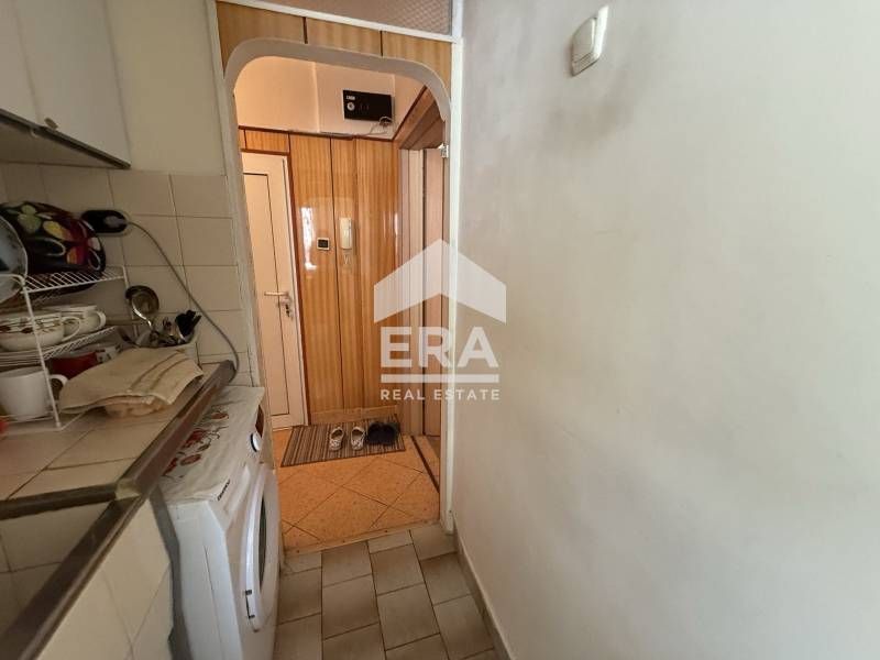 Продава се Двустаен апартамент в Варна, Младост 2 - 61 кв.м за 2107 €/кв.м - Снимка #5