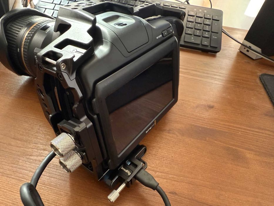 Blackmagic Pocket Cinema Camera 6k Pro | Inclus obiectiv/cage