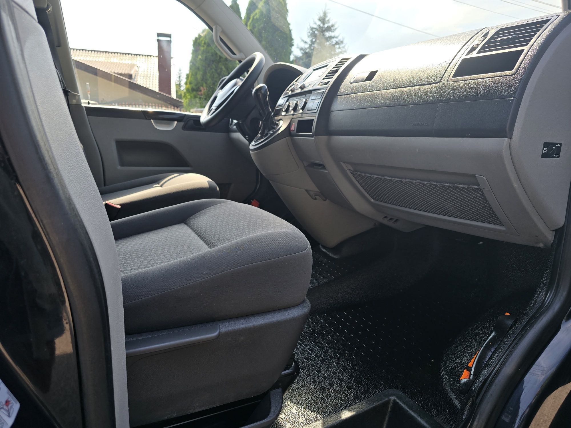 Vw Transporter T5 2.0 TDI An 2011 * Automat DSG * Extralung * Euro 5