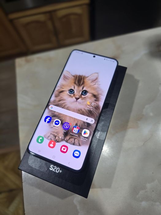 Samsung  S20 plus