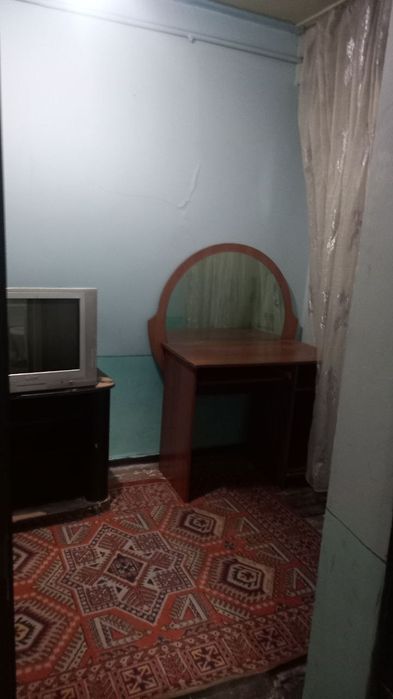 Продаётся Чиланзар Домбрабад. квартира 2/1/2 балкона нет.общ пл 40