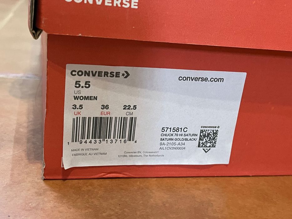 Adidasi Converse marimea 36