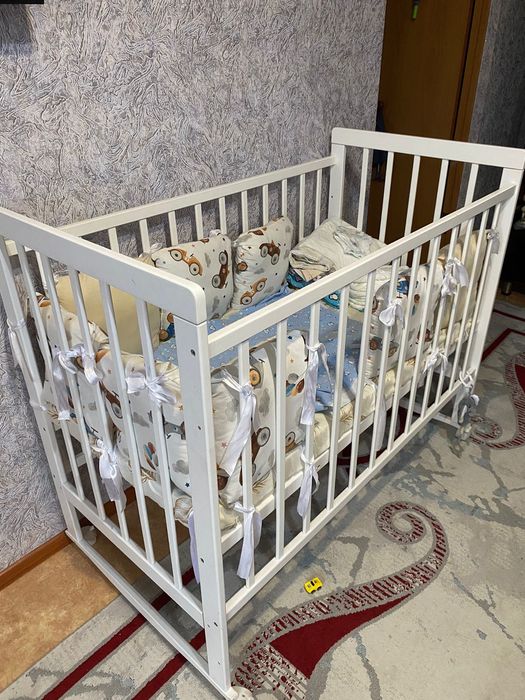 Срочно продам кроватку