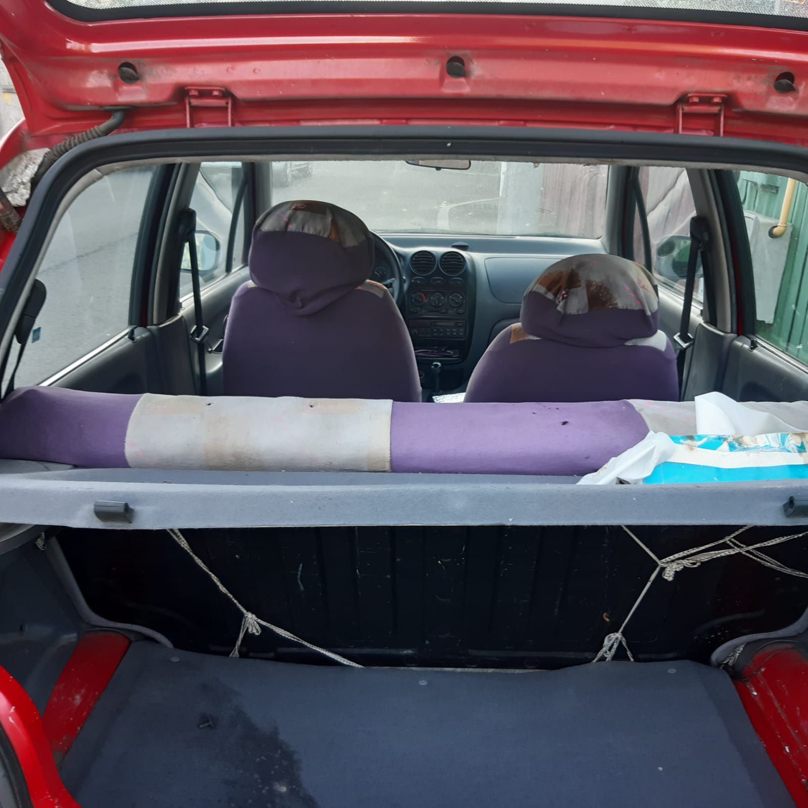 Matiz 2002 roșu.