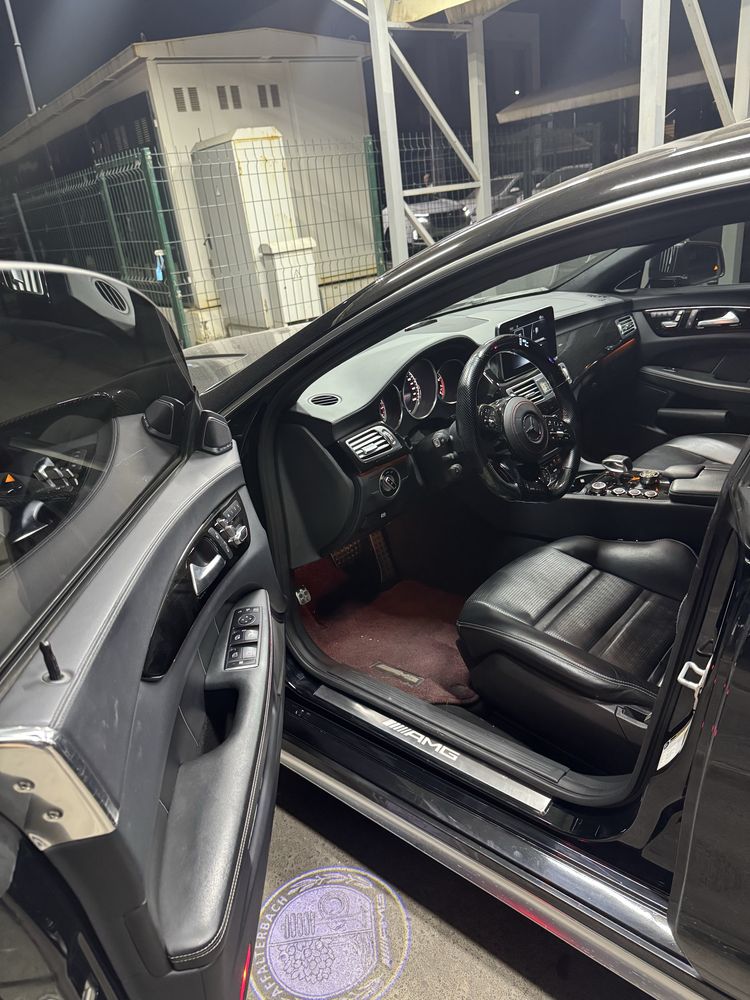 Mercedes benz CLS 63S
