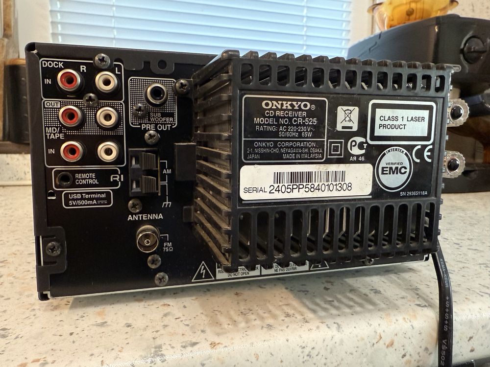 Onkyo CR-525 Мини ресивър