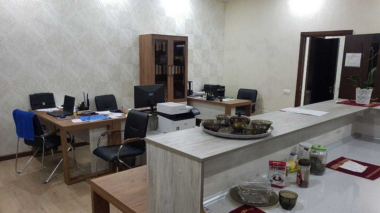 Сдаётся нежилое помещение 50 м², 1 этаж, р-н Максим Горький М.Улугбек