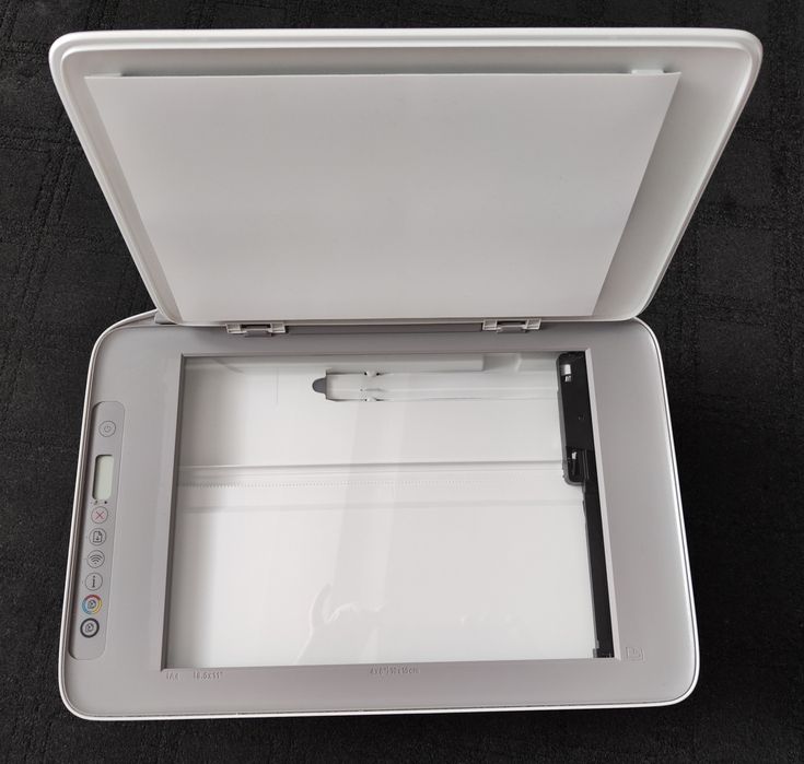 Принтер HP Deskjet 2700e