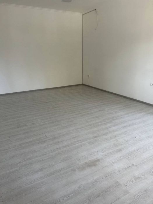 Аренда под Офис Ориентир Метро Новза 130м2 1800$ торг