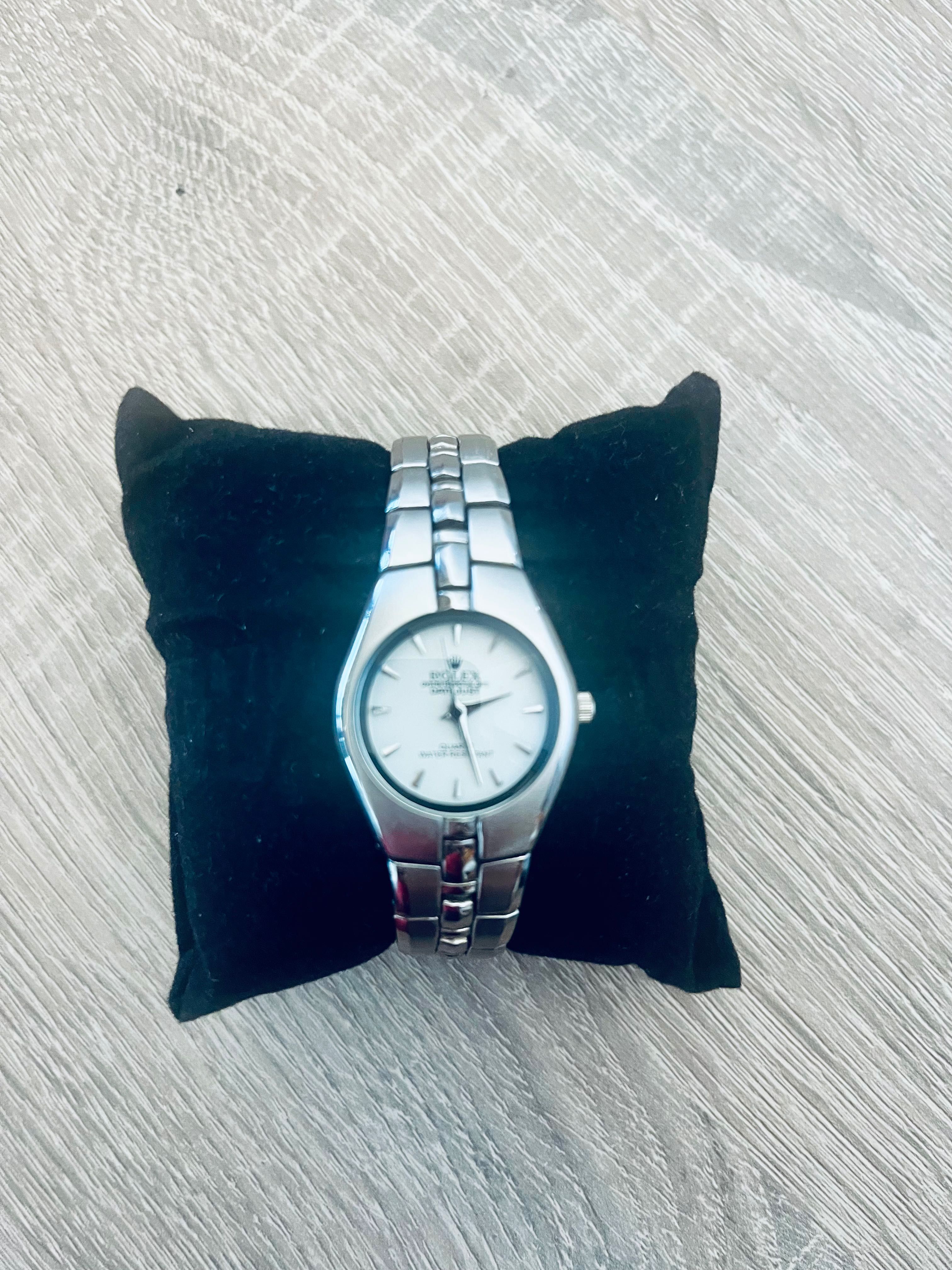 Дамски часовник Rolex Geneve Quartz