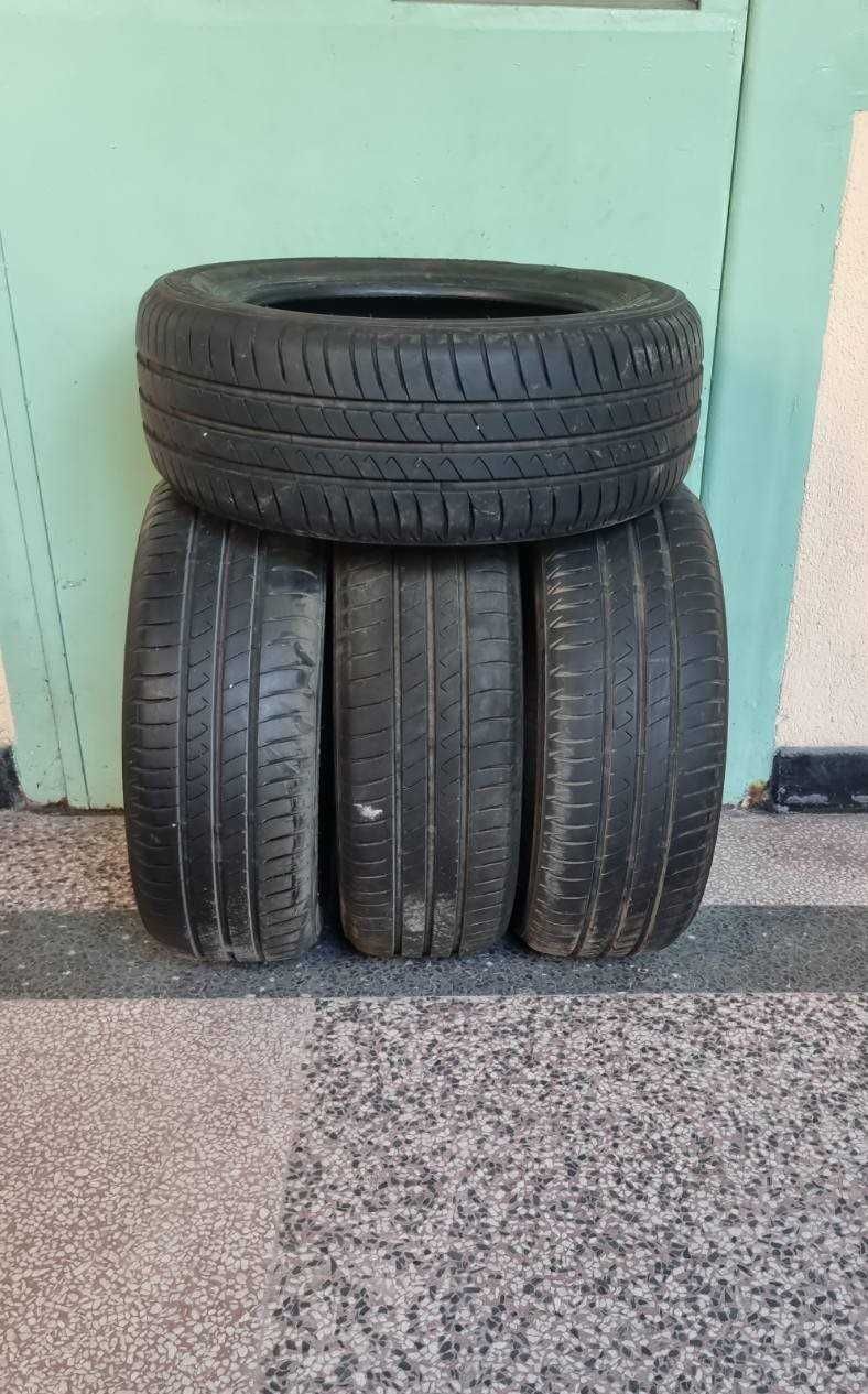 Гуми за автомобил 195/55 R15, Dayton