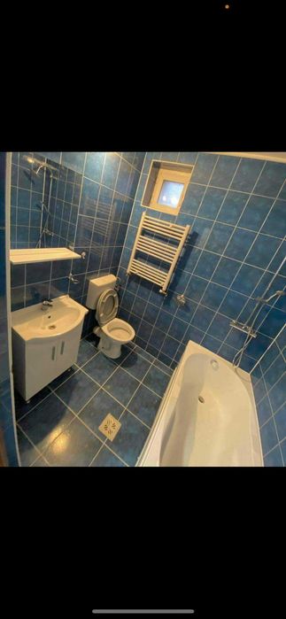 casa de închiriat pentru locuit sau punct de lucru, birouri etc .