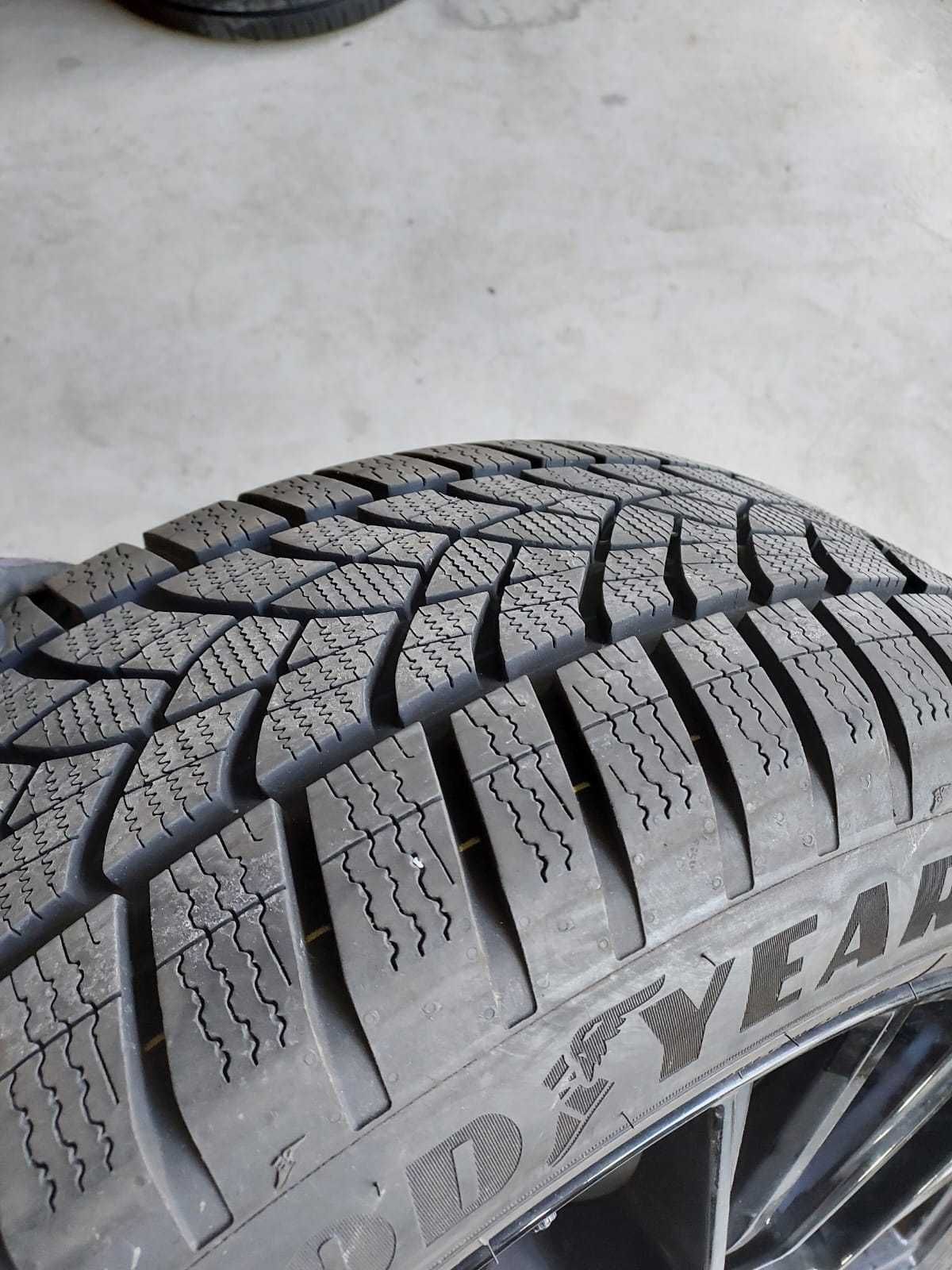 235/55R19 5x112 Goodyear