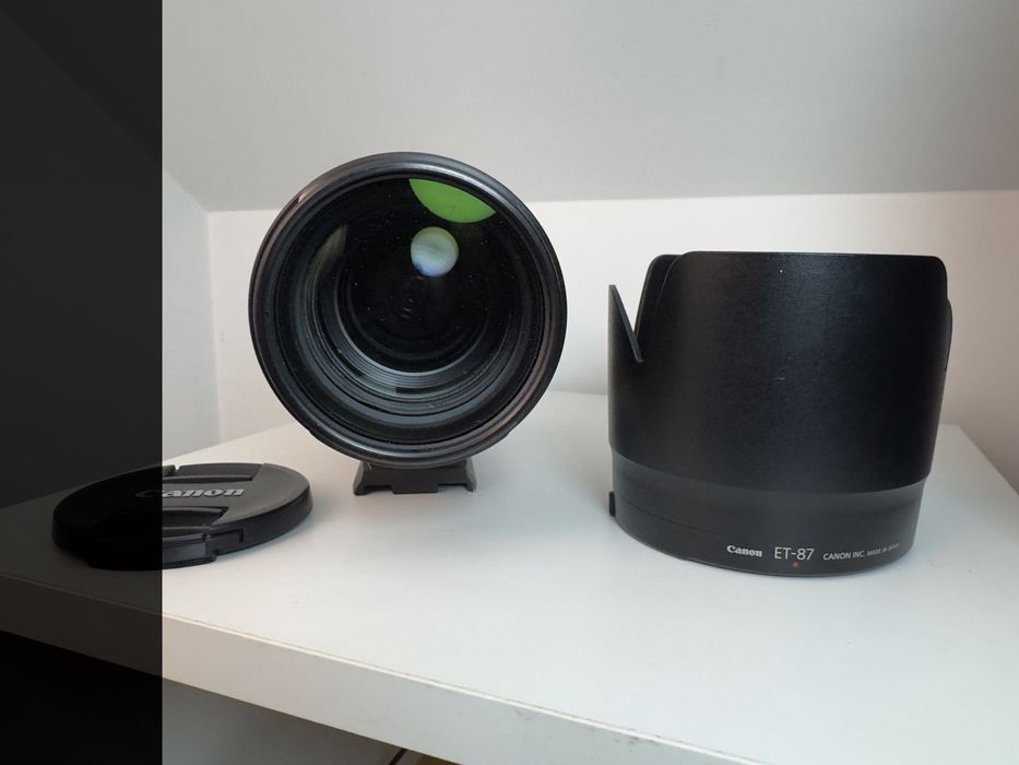 Canon EF '70-200mm f2.8 IS USM III