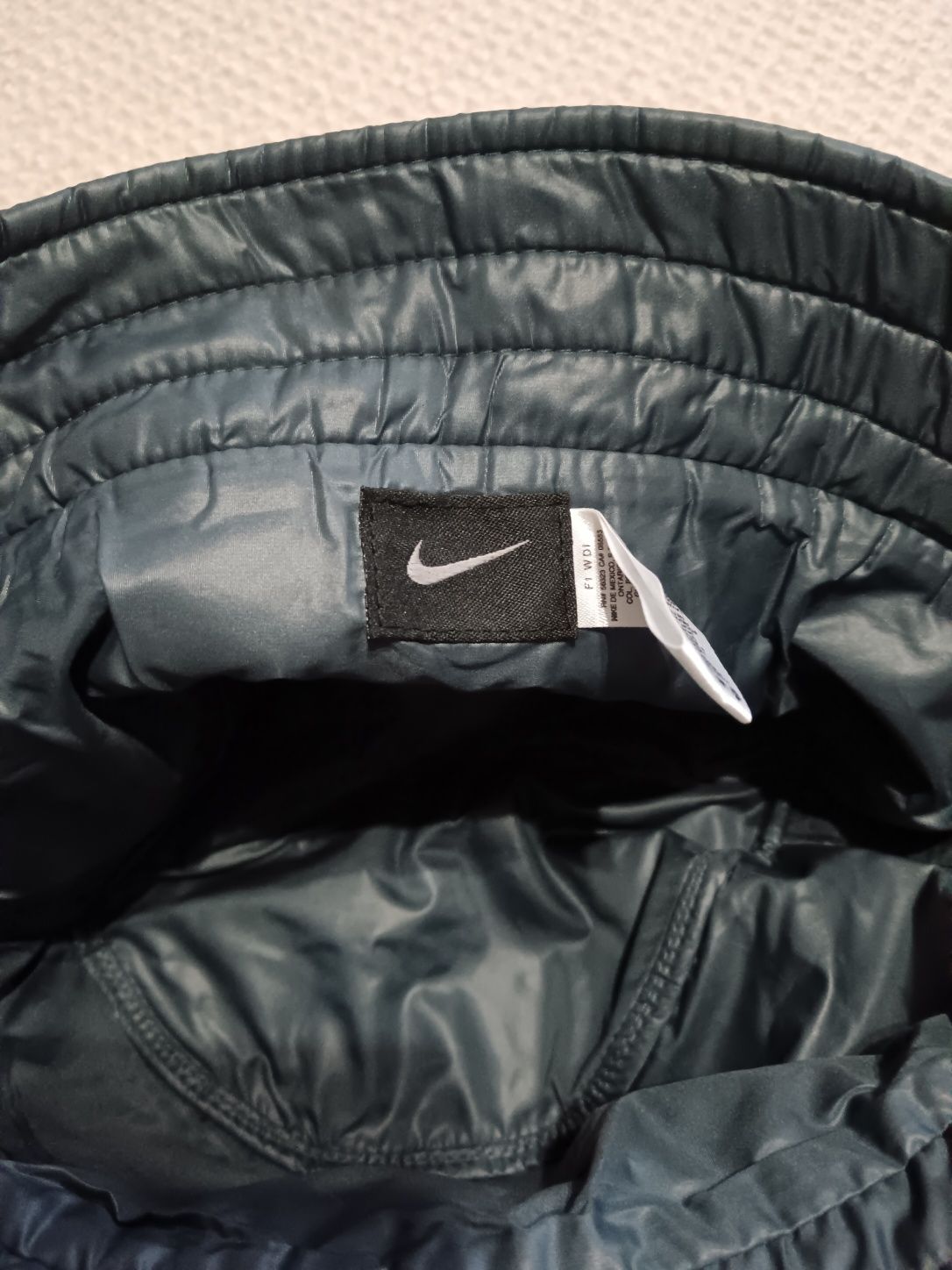 Оригинална  шапка на Nike(L-XL)