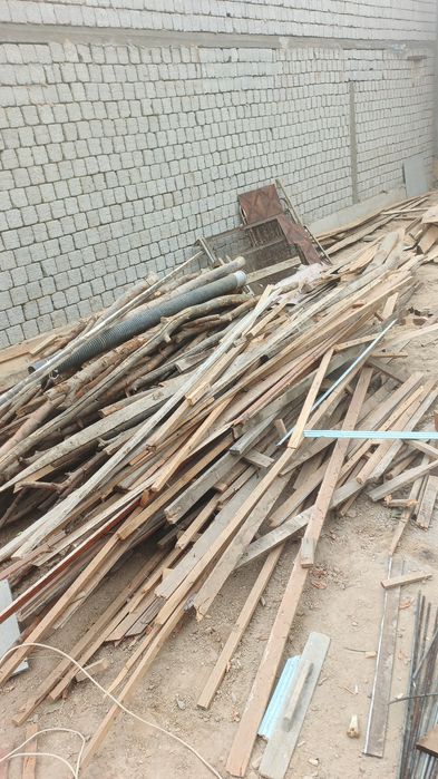 Тусин тахталар бор