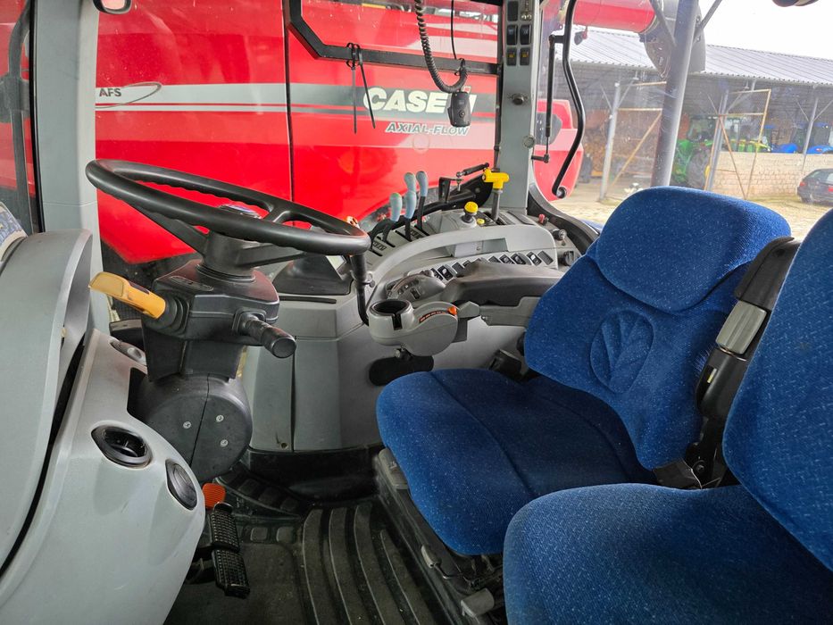 Tractor New Holland T7030