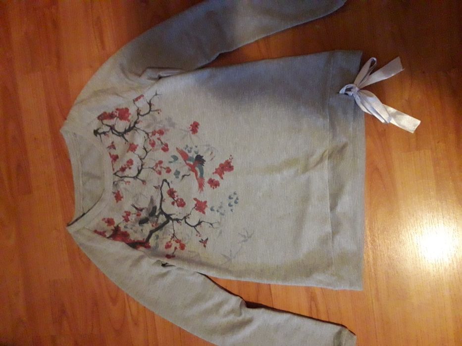 Bluză fete nouă, gri