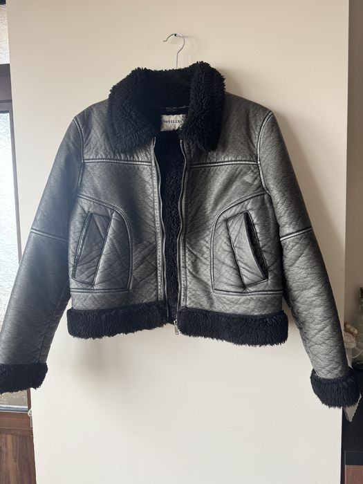 Дамско яке М размер