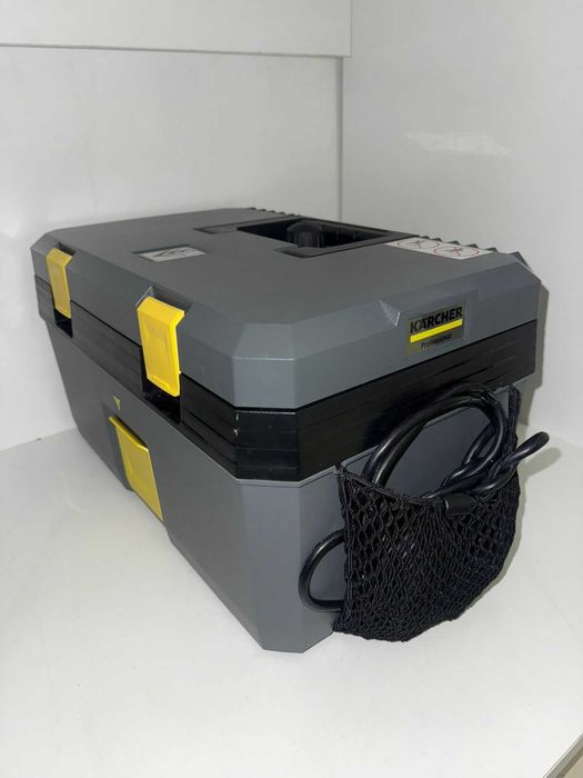 Пароочиститель Karcher SG б/у