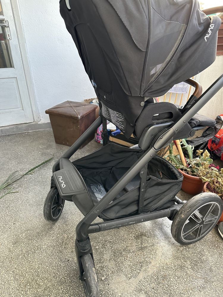 Carucior Nuna cu scoica cybex