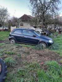 Vând Opel Corsa pentru piese