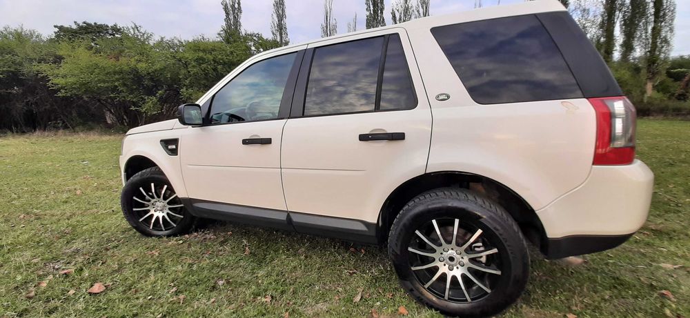 Land Rover Freelander 2