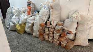 Curatenie apartamente -Gunoi , mobila veche , moloz sau moluz