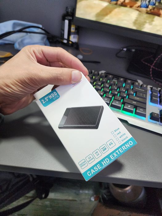 1tb va 2 tb hotiralar arzondan ovolilar hard fleshka qisa boladi