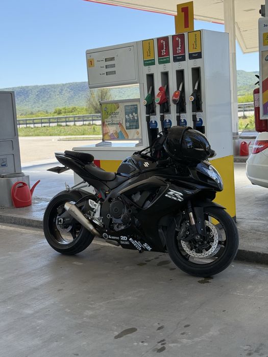 Suzuki Gsxr 750 K7