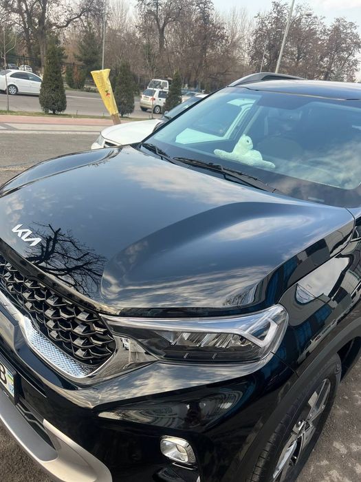 KIA Sonet 2025 black