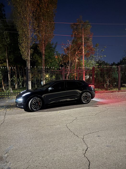 Продается Zeekr 001 Z Sport до рестайлинг