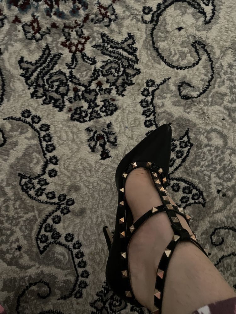каблуки Valentino